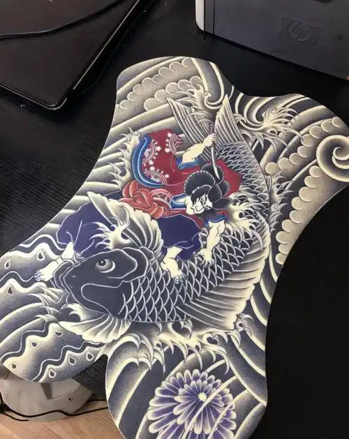 老传统鬼若丸纹身图片_背部老传统纹身图案