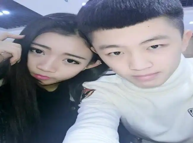 几天前牌牌琦用徒弟的账号直播告诉粉丝自己的现状与徒弟离开的事