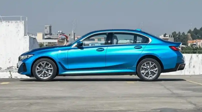 宝马i3裸车现已低至18万,抄底的时候到了