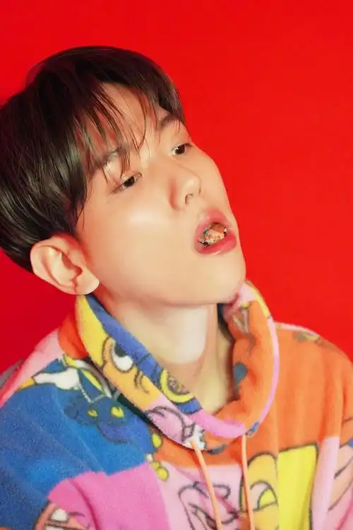 边伯贤《candy》