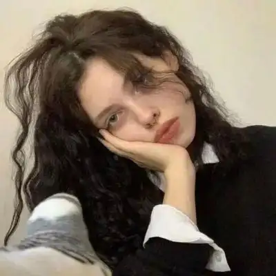 高冷贼拽ins高级感欧美女生头像