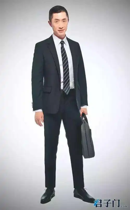 礼仪常识 人靠衣装,马靠鞍