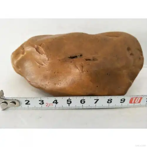 老皮黄蜡石籽料