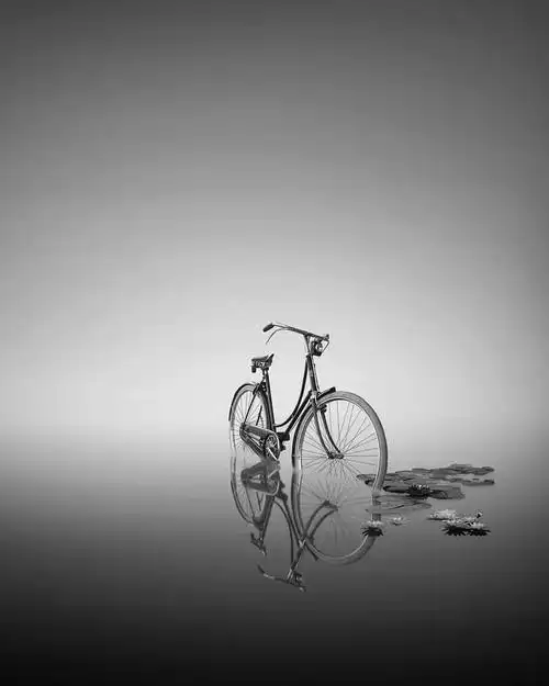 一组意境深远的国外黑白摄影作品