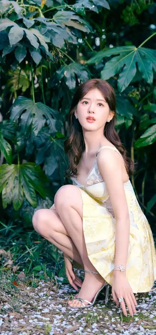 赵露思直播##赵露思 澳门鬼迷日眼的照片