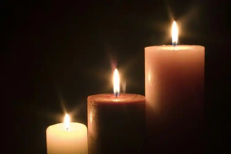 特殊的日子  不变的情怀  永远的思念  天堂的父亲我们想您!