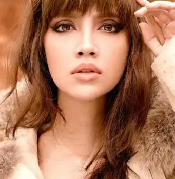 图泰国歌手sara个人资料演唱即使知道要见面出名