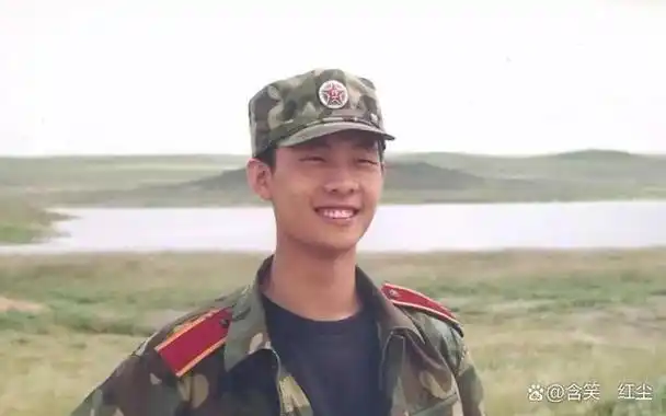 央视主持钱琳琳二婚带儿子嫁小6岁张译婚后却选择丁克