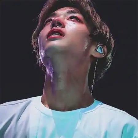 伤感流泪男头图片