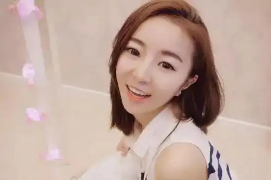 抖音爆红歌手 代表歌曲:《学猫叫》