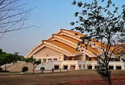 孔敬大学相当于国内什么大学