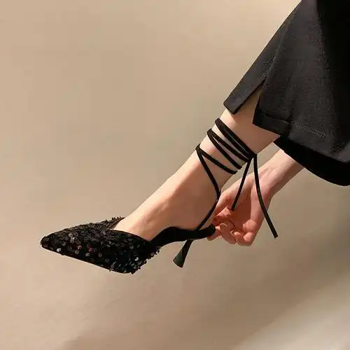 大牌高级感~黑色亮片高跟鞋设计感小众气质名媛绑带细跟包头凉鞋