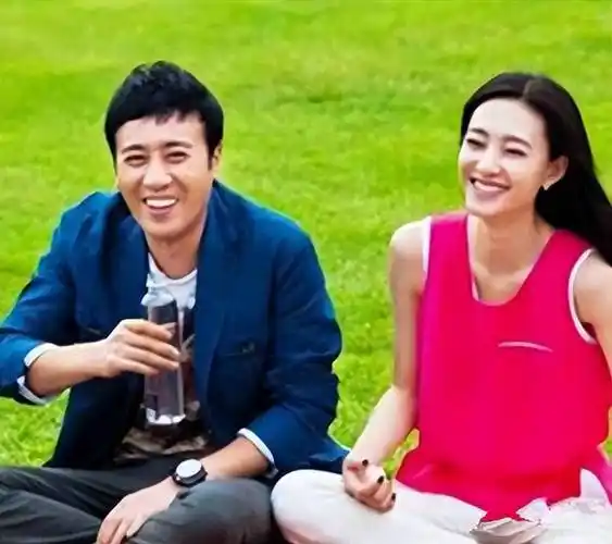 原创王丽坤与乔振宇8年同居青春过后他却娶了小9岁娇妻