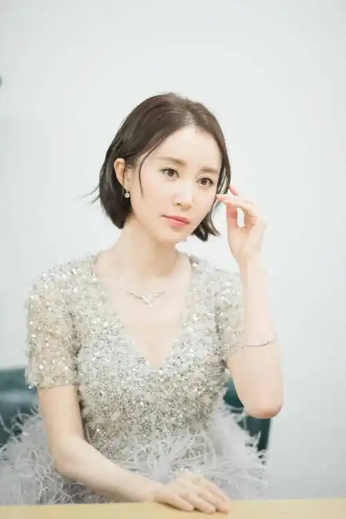 舒畅的老公个人资料(舒畅的三段绯闻感情)