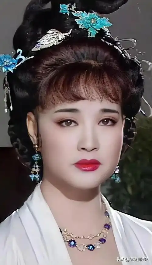 最美的武则天刘晓庆,国色天香,气质不凡_网易订阅