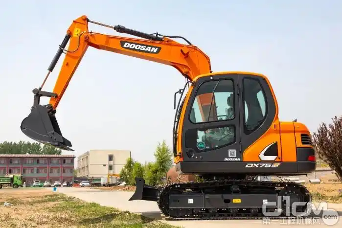 斗山:挖机期末考,谁是专业"高材生"?_行业资讯_第一工程机械网