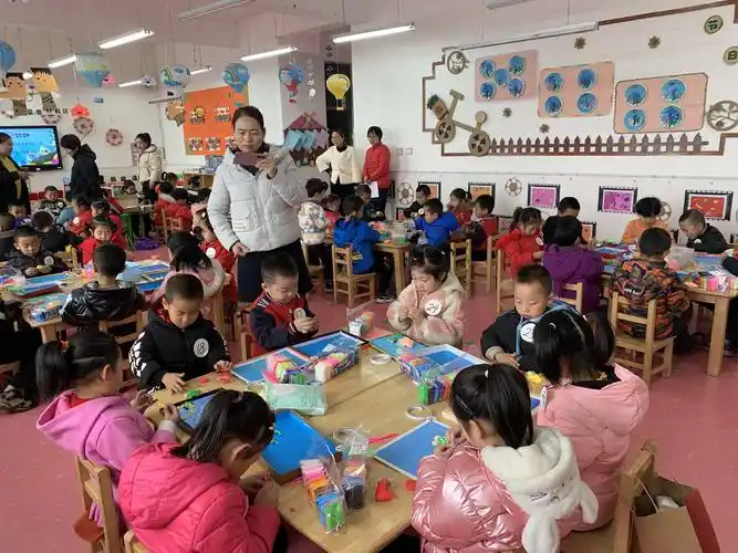 "小黏土,大创意"会宁县郭城驿镇幼儿园——大班组"超轻黏土手工比赛"