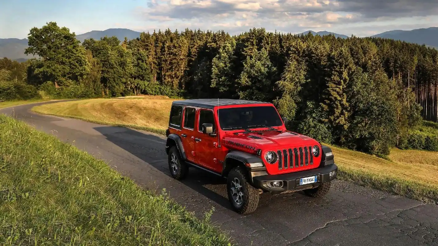 硬派越野 #jeep #牧马人 #我要上热门 #高清壁纸  - 抖音