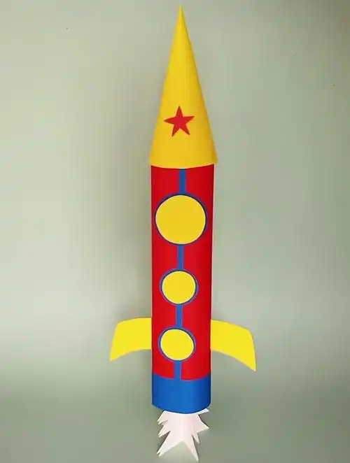 简单几步做幼儿园创意手工火箭,好玩又好看!幼儿园手工-度小视