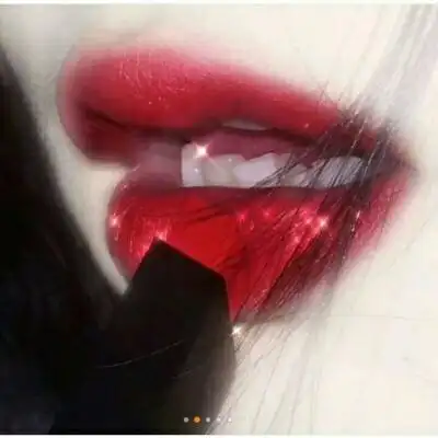 红唇头像冷艳霸气 大红唇妩媚女神头像 - qq女生头像 - 520个性网