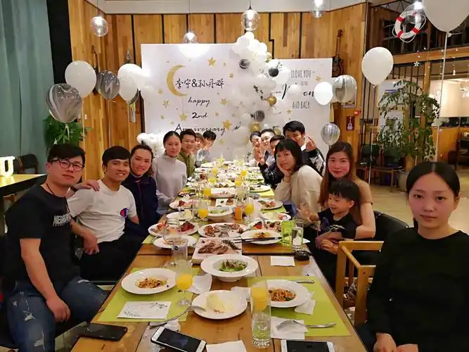 聚会,各种沙龙活动的好去处,雅碧湖恭迎大家