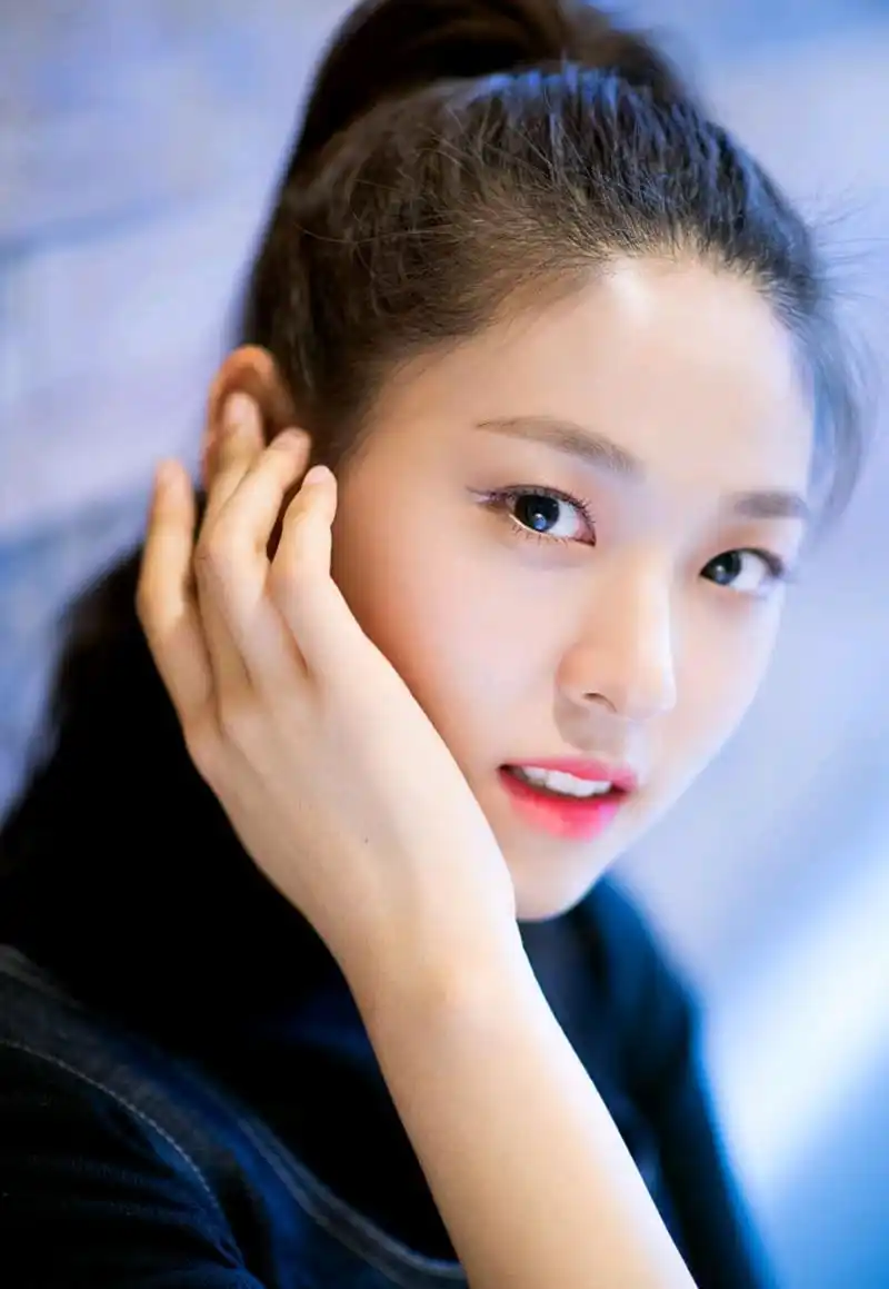 南韩明星金雪炫写真美图