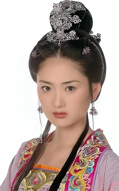 陈洁容颜绝丽,魅力无限!