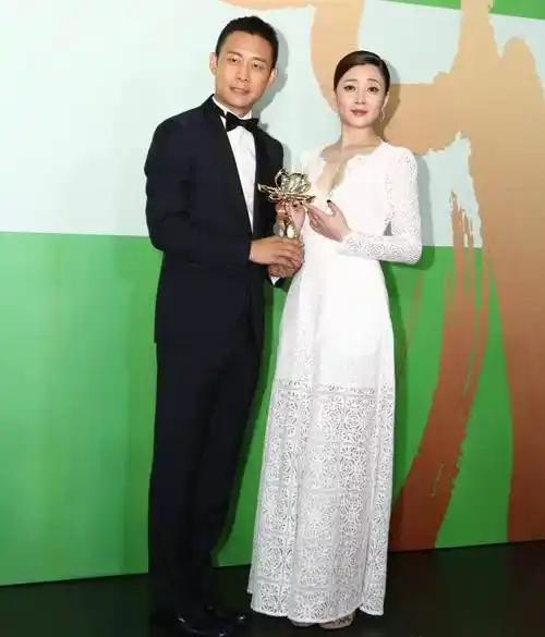 原创张译苦守10年初恋未果成名后闪婚二婚女人他到底经历了什么