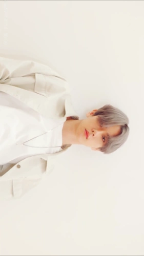 边伯贤 city lights 壁纸