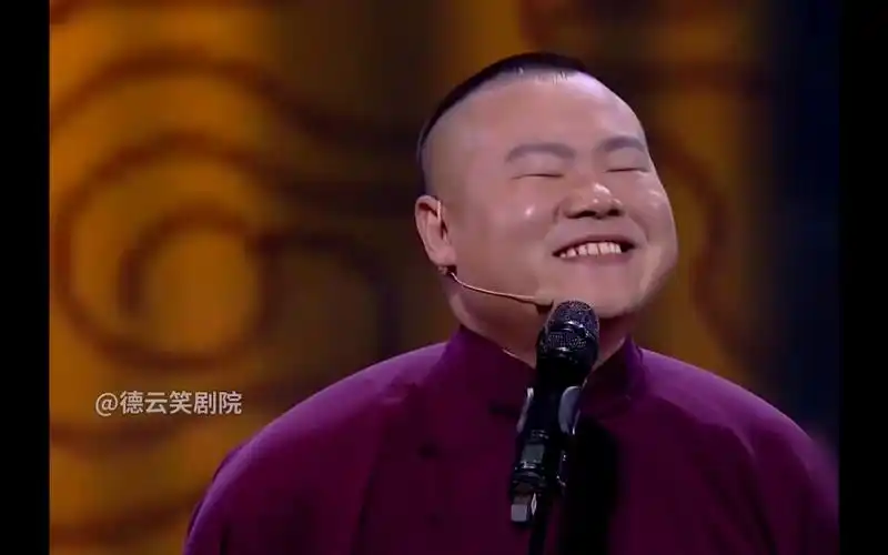 小岳岳和沈腾爆笑互怼,郭麒麟说德云社的后台全是和尚