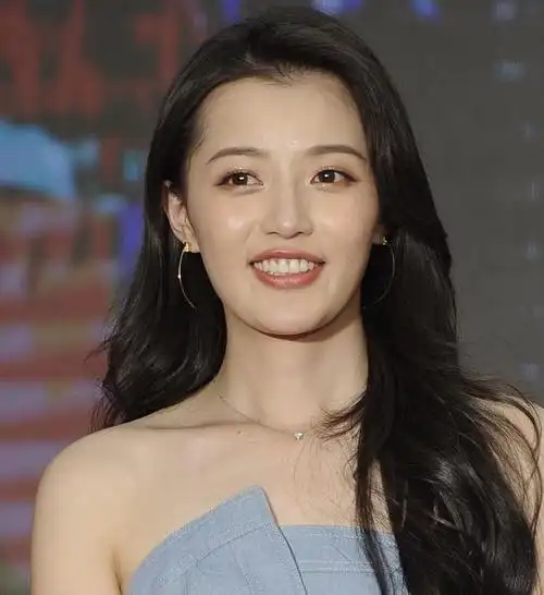 明星美照,图一女星王秀竹,长发披肩优雅迷人!_高清图集_新浪网