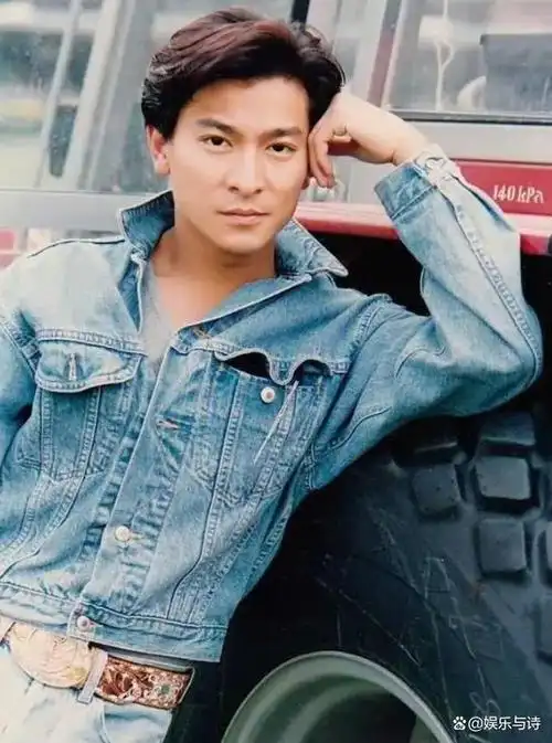 "四大天王"年轻时究竟有多帅?刘德华和黎明还好,郭富城真的爱