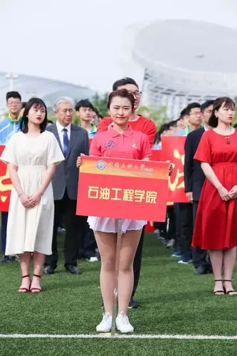 最美举牌女神|让我们一览运动会方队女神风采