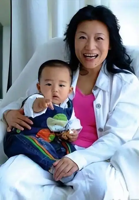 王为念个人资料简介(王为念和小香玉有孩子吗)