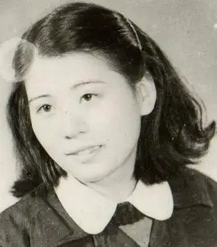 年轻时的母亲