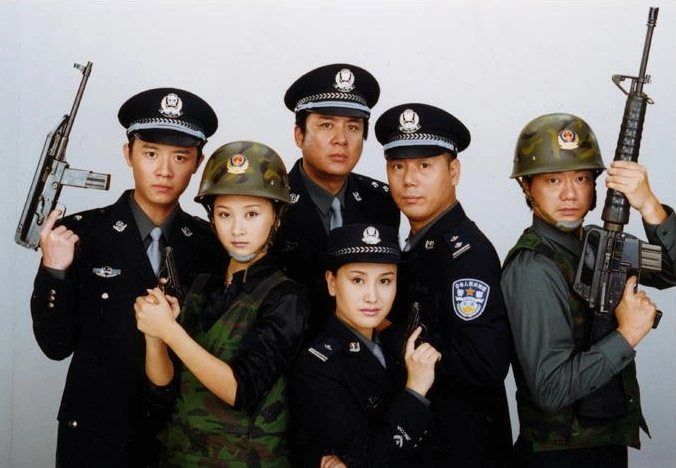 还记得《重案六组》吗?女一与俞飞鸿是同学,近照有点"变化"