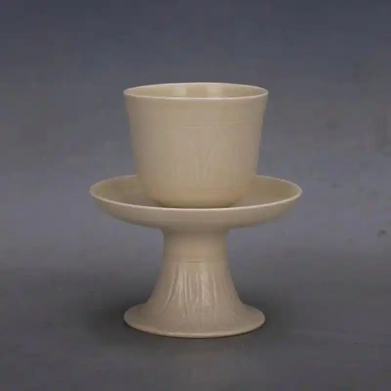 好物推荐:宋 定窑暗刻缠枝花卉高足杯盏 仿古瓷器五大名窑手工 - 抖音