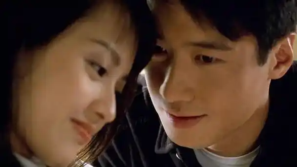 48岁梁咏琪近况曝光,一代"短发女神",越来越幸福了!