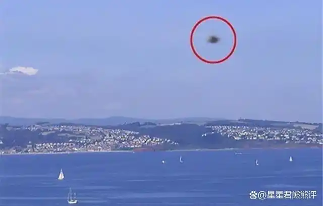 以往,在主流媒体(官方)的观点中,外星人以及飞碟(ufo)这些,是不太被