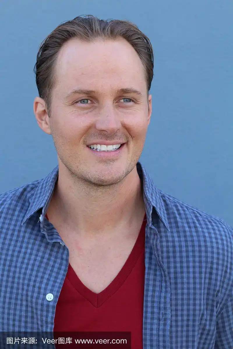 北欧人,金发,蓝眼睛