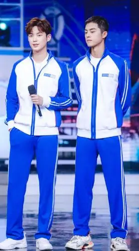 谢彬彬登快本又暖又酷综艺感十足