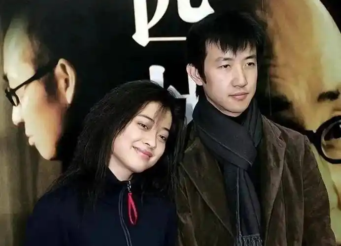 南京一个军人家庭迎来了一个可爱的新生命,父母为这个孩子取名为梅婷