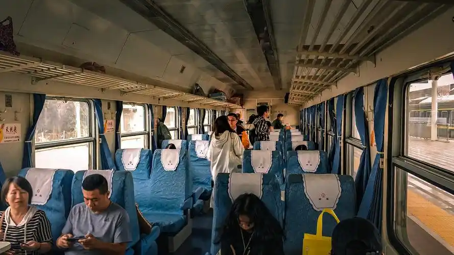 手机随拍之坐火车