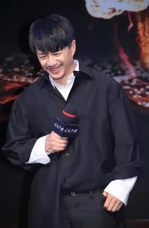 段奕宏:与中村幸子相恋零绯闻,凭借演技坐上了白玉兰评委席_陶虹_演艺