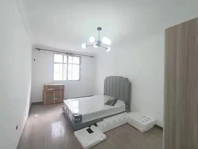 曹杨三村精装一房报价5000