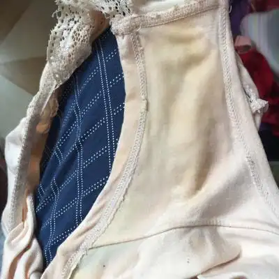 宝妈们,麻烦帮忙看看这是不是羊水破了?