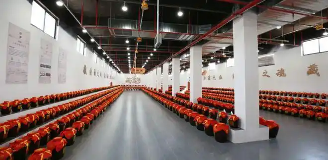 汤沟,在名酒崛起的"节点"重生|白酒|今世缘|苏酒_网易订阅