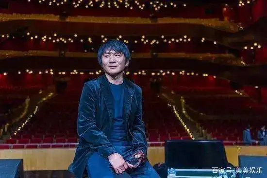 更重要的是,咏梅早在这之前,就和老公栾树认识了.