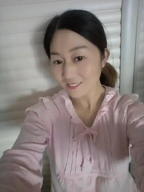 40岁离异女征婚照片(id:97358670)_江苏南京征婚交友_珍爱网