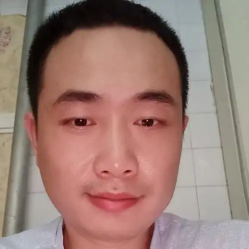 一般普通人的照片